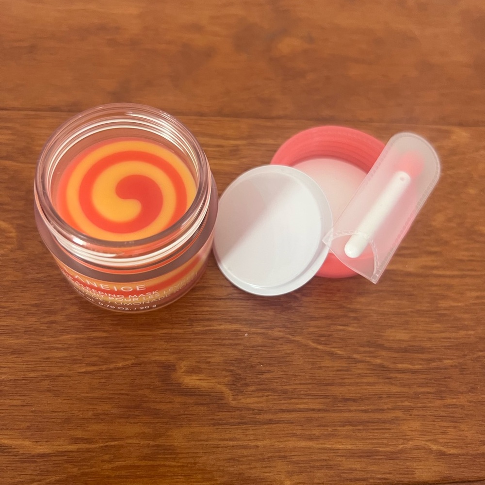 LANEIGE Lip Sleeping Mask in Pink Lemonade. - Picture 3 of 5